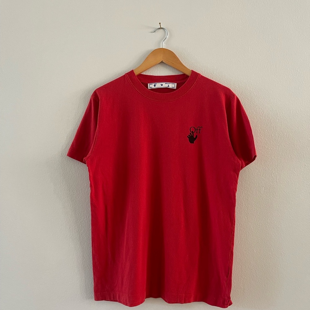 OFF-WHITE
Spray Marker Arrows Slim T-shirt in Red